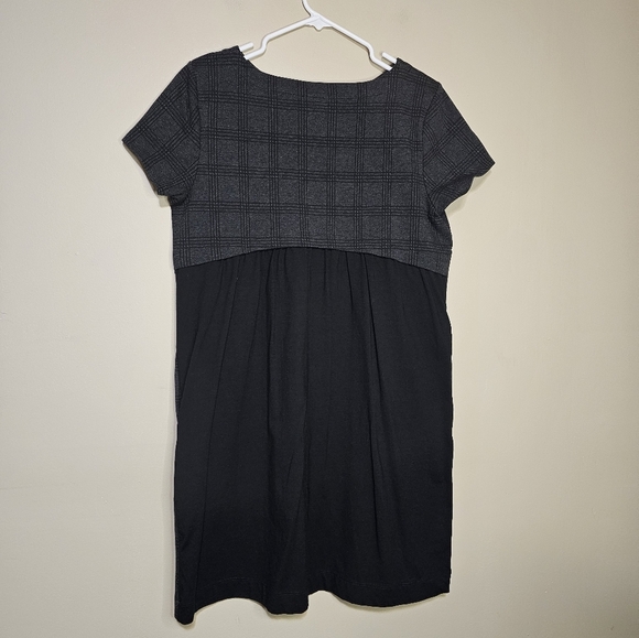 J. Jill Ponte Knit Windowpane Shift Dress Women's size Medium Petite Gray Black - Picture 4 of 8